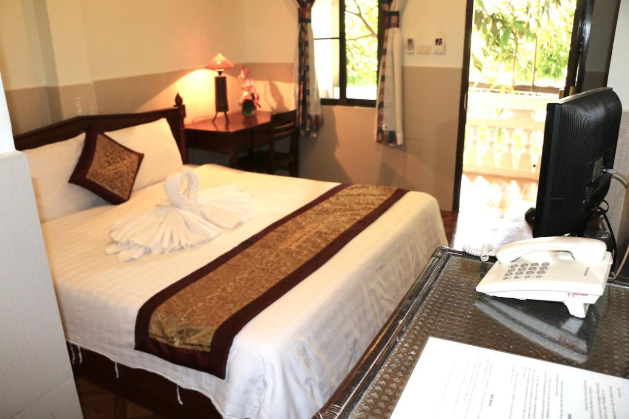 Mali Namphu Hotel Vientiane Bagian luar foto