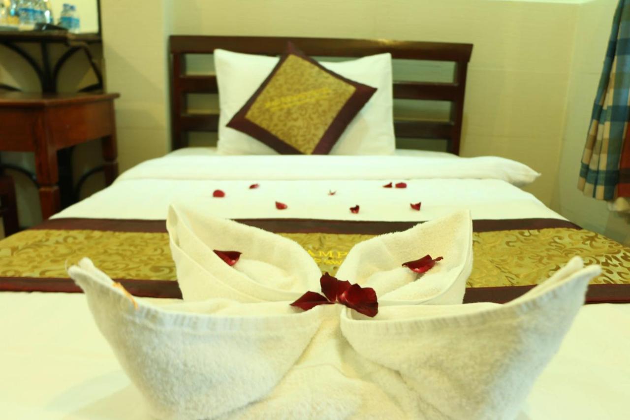 Mali Namphu Hotel Vientiane Bagian luar foto