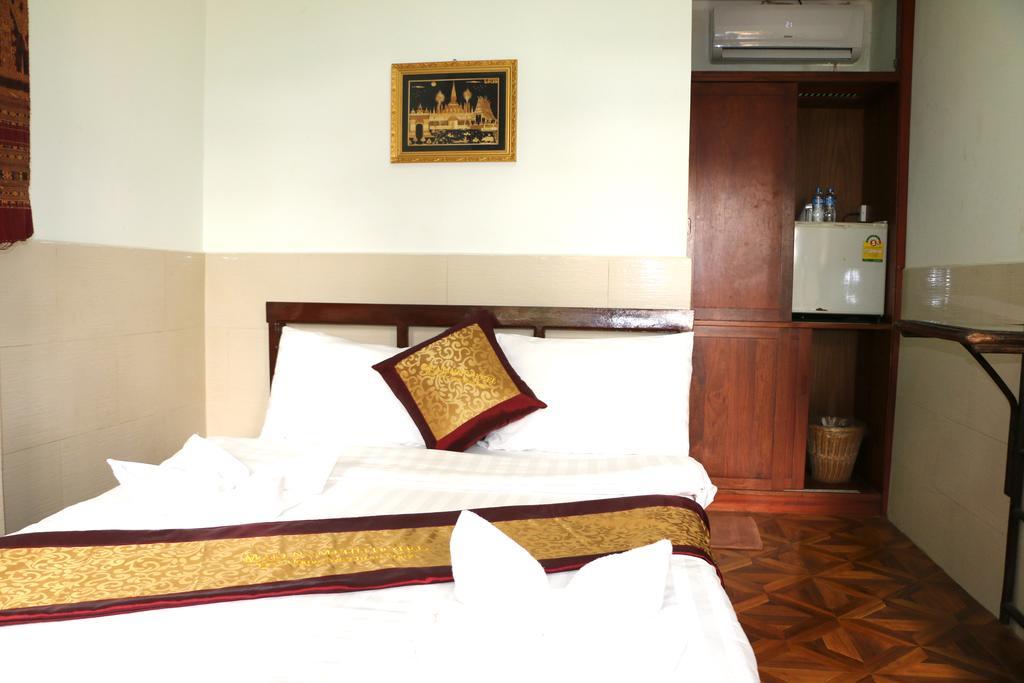 Mali Namphu Hotel Vientiane Bagian luar foto
