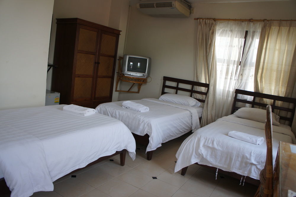 Mali Namphu Hotel Vientiane Bagian luar foto